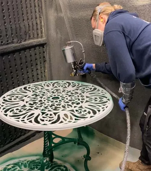 Spray Painting Table